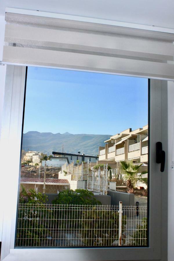 Sunny Ocean View Apartment Порис де Абона Екстериор снимка